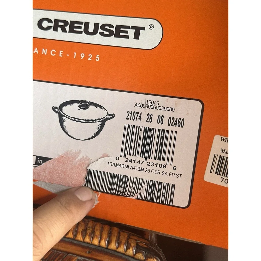 Le Creuset new open